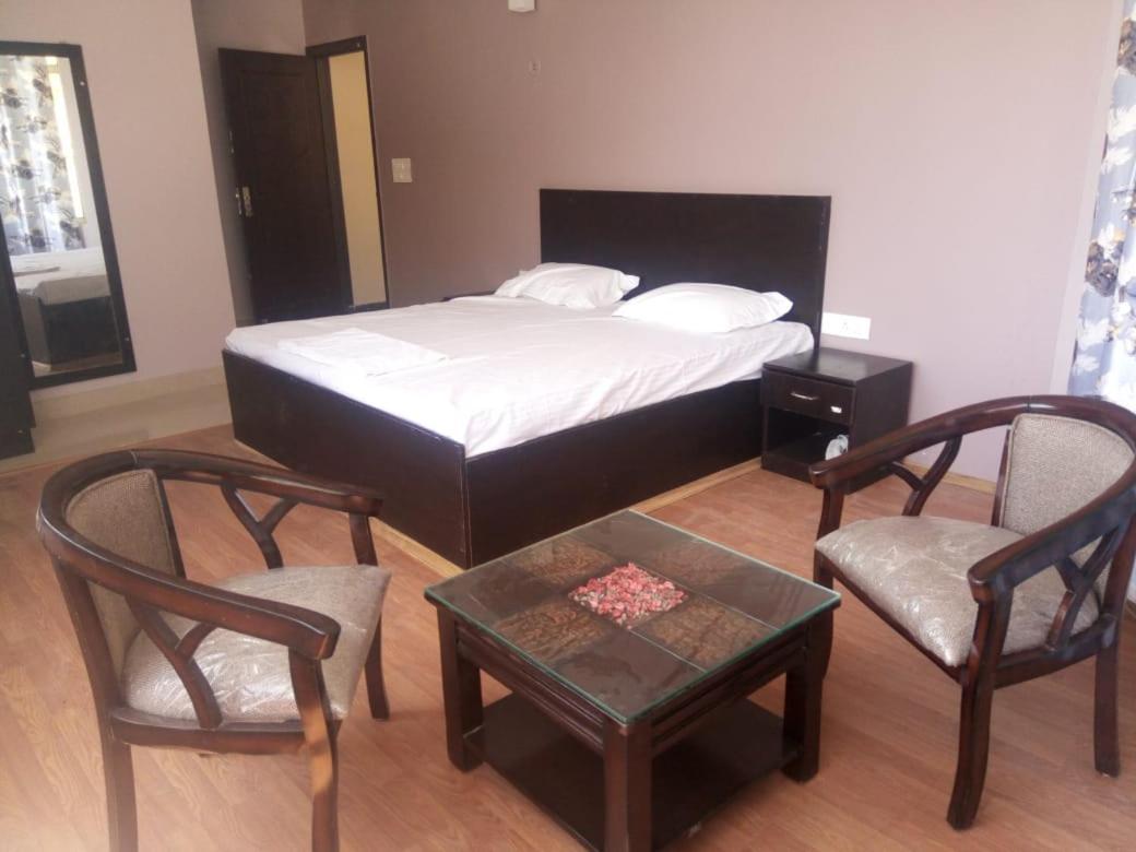 Hotel-78 Pithorāgarh Εξωτερικό φωτογραφία